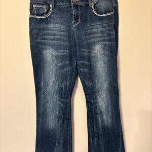 No Boundaries Y2K Western Flare Jeans - Vintage 2000s Vibes!